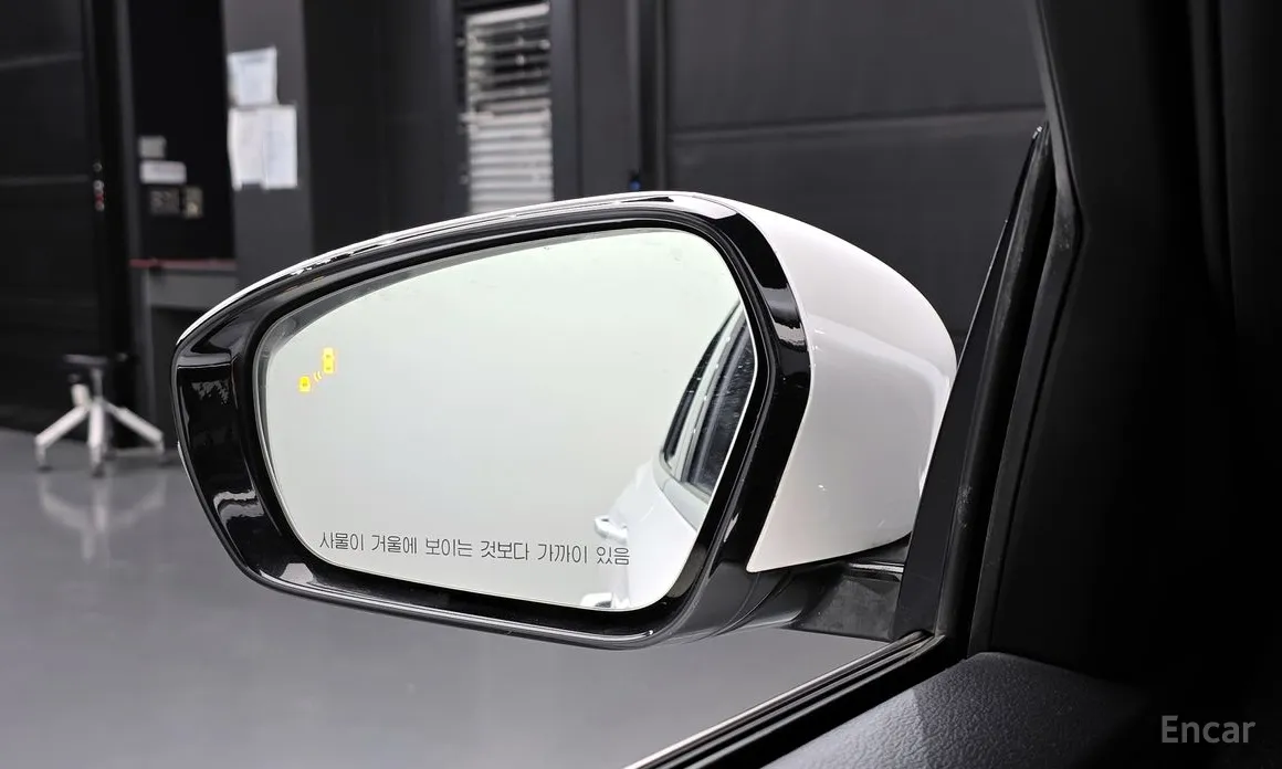 Фото 18 - Hyundai Grandeur