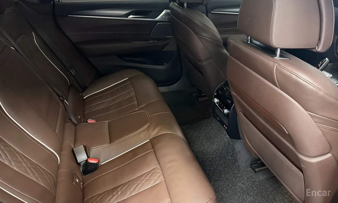 Фото 10 - BMW Gran Turismo