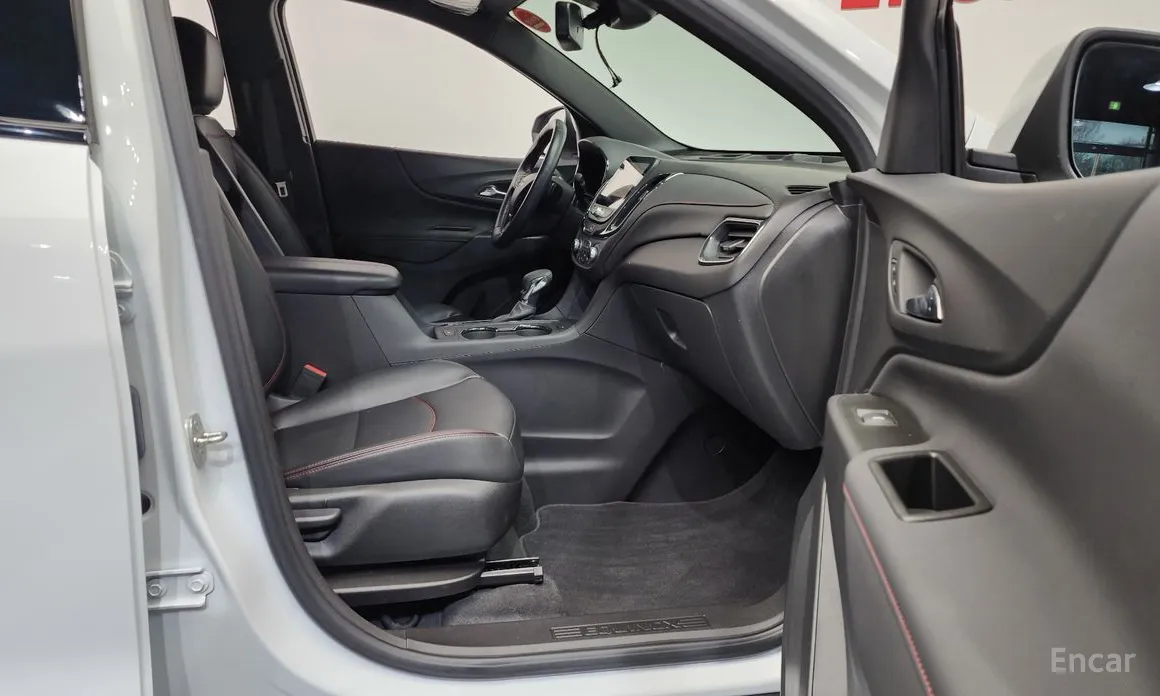 Фото 11 - Chevrolet Equinox