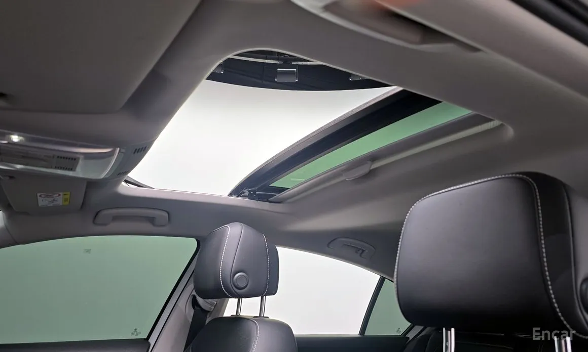 Фото 18 - Volkswagen Passat