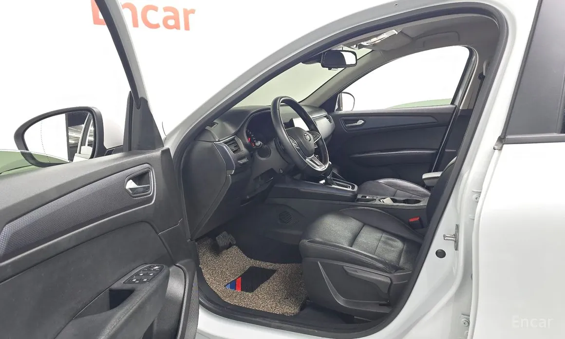 Фото 10 - Renault XM3