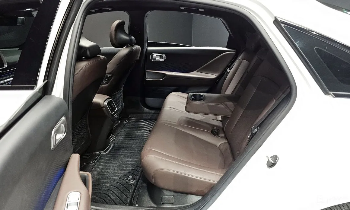 Фото 12 - Hyundai Ioniq 6