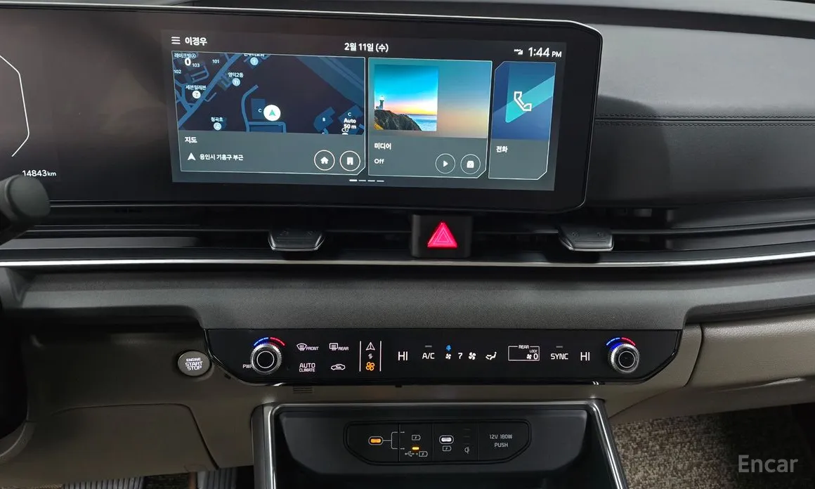 Фото 14 - Kia Carnival