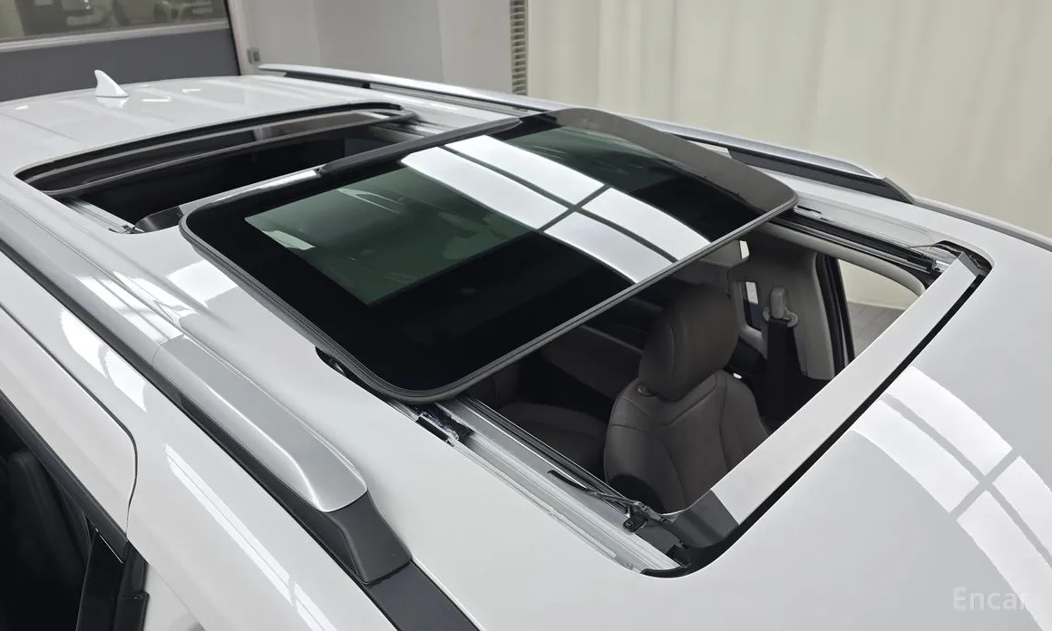 Фото 17 - Kia Carnival