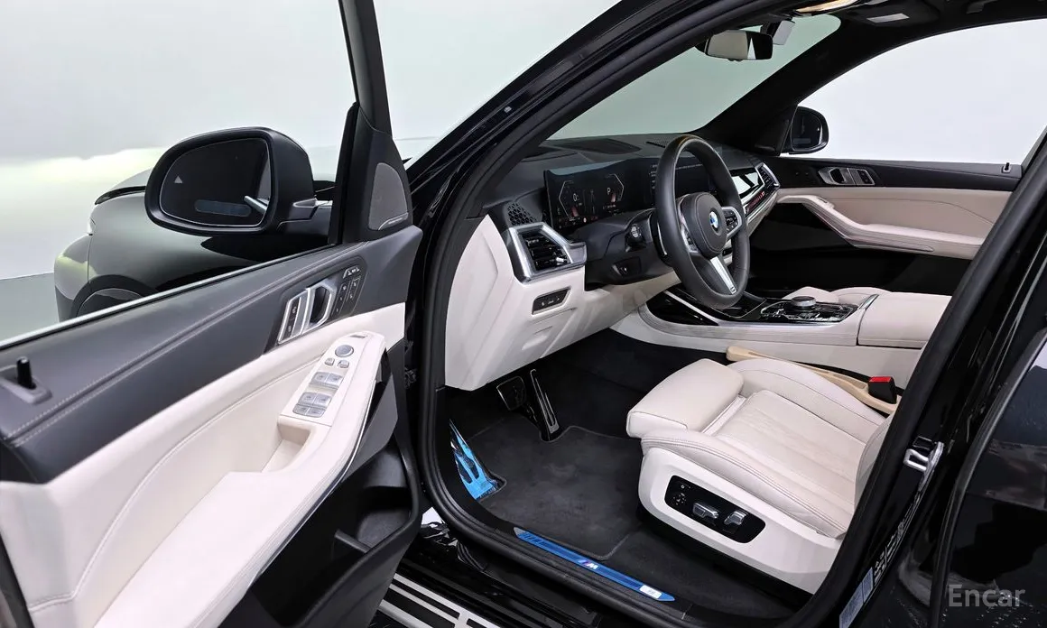 Фото 11 - BMW X7