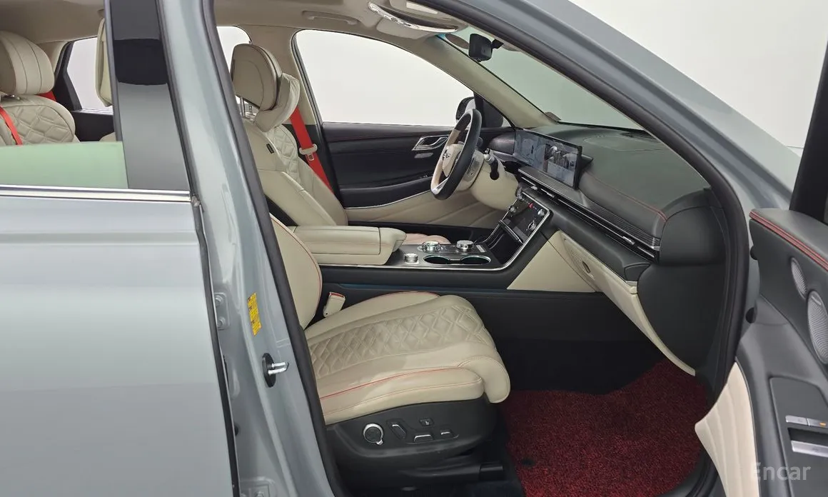 Фото 11 - Genesis GV80