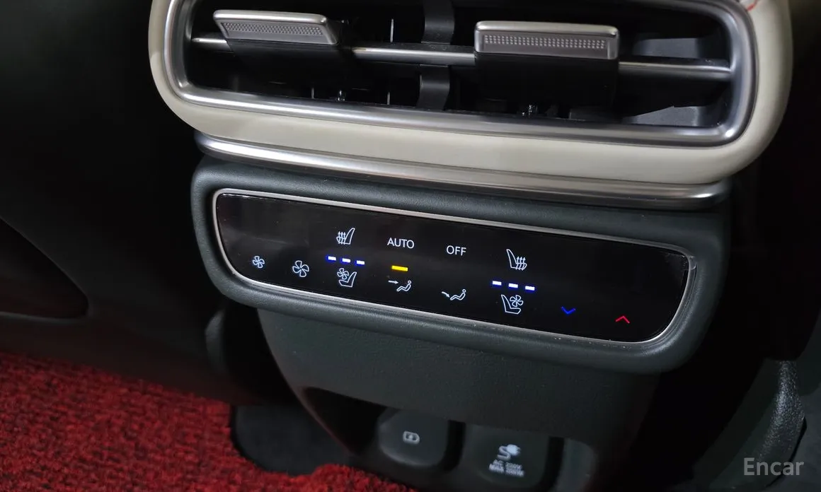 Фото 18 - Genesis GV80