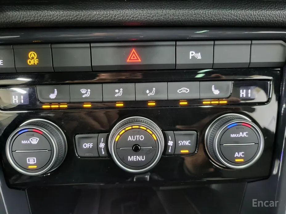 Фото 13 - Volkswagen T-Roc