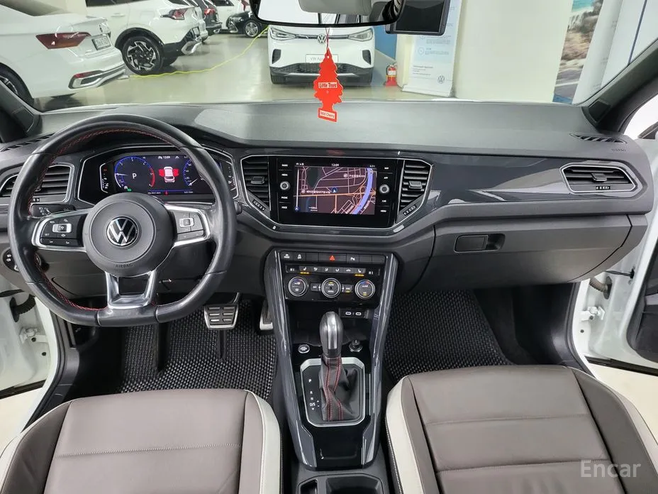 Фото 7 - Volkswagen T-Roc