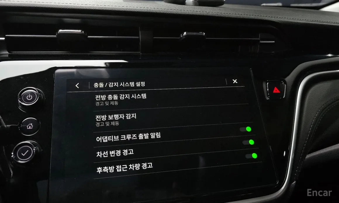 Фото 15 - Chevrolet Bolt EUV