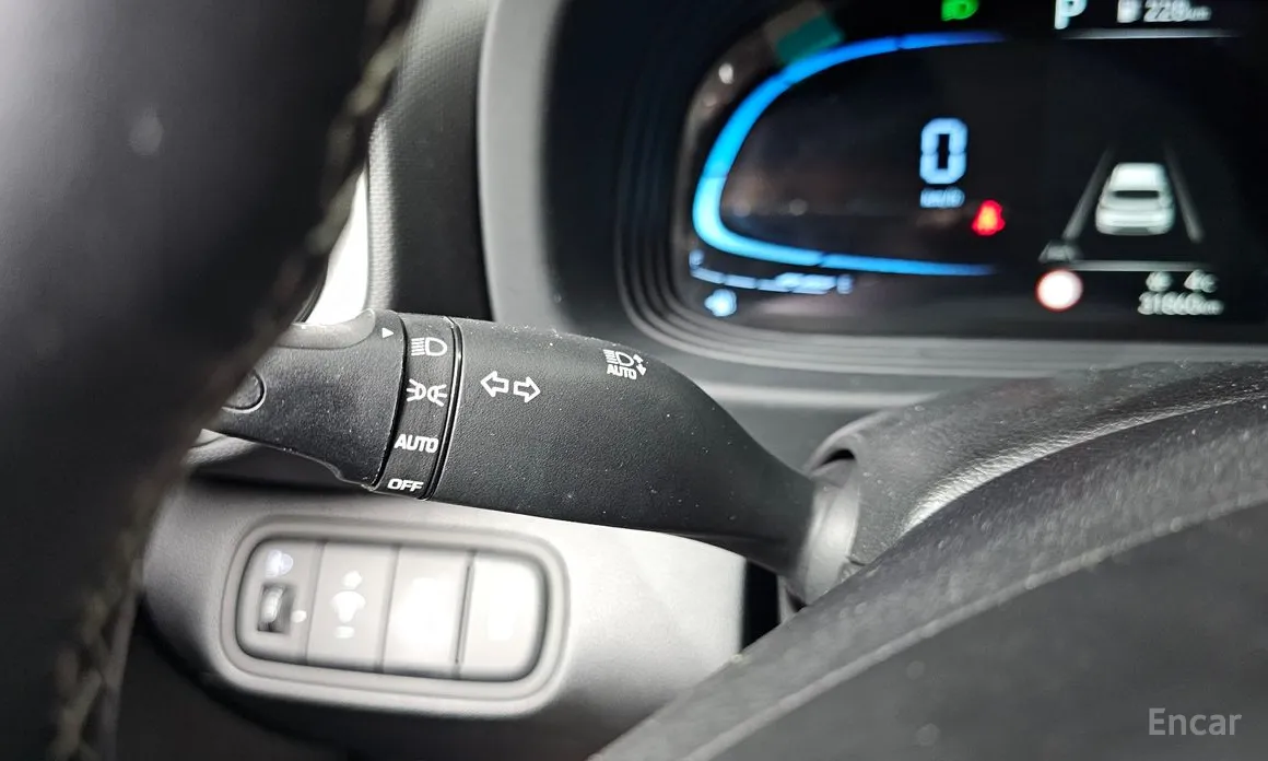 Фото 18 - Hyundai Venue