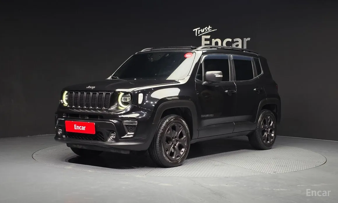 Фото 1 - Jeep Renegade