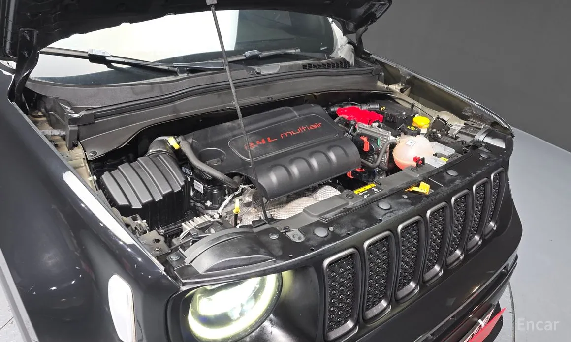 Фото 6 - Jeep Renegade