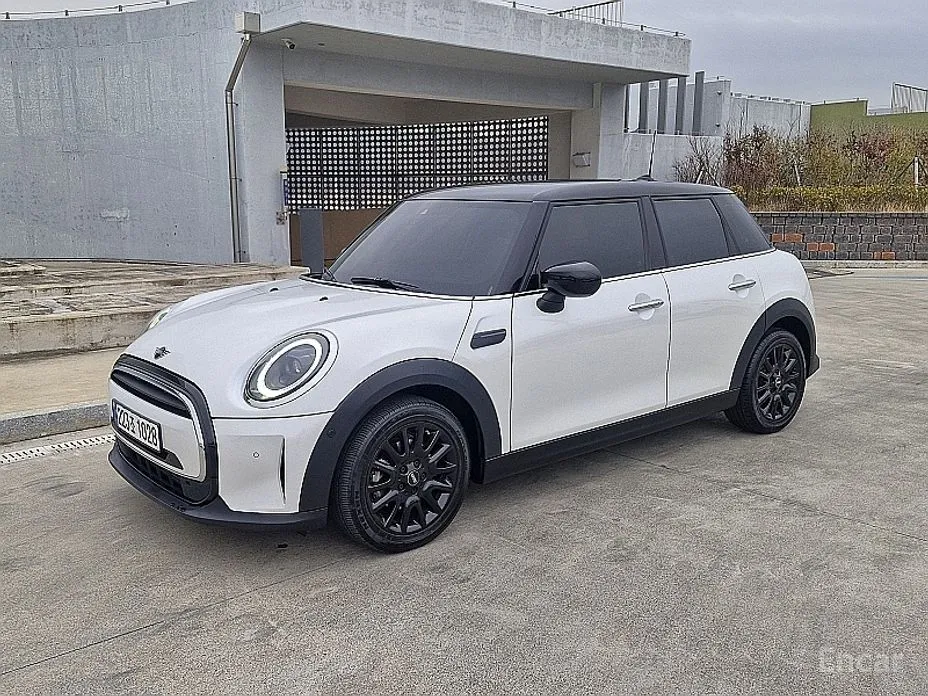 Фото 2 - Mini Cooper