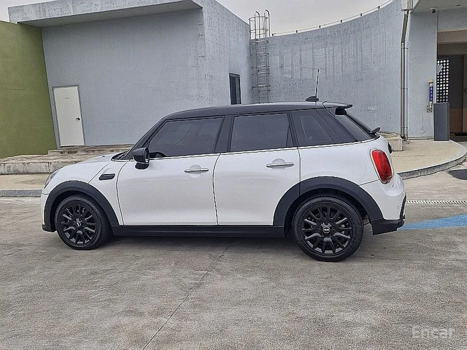 Фото 5 - Mini Cooper