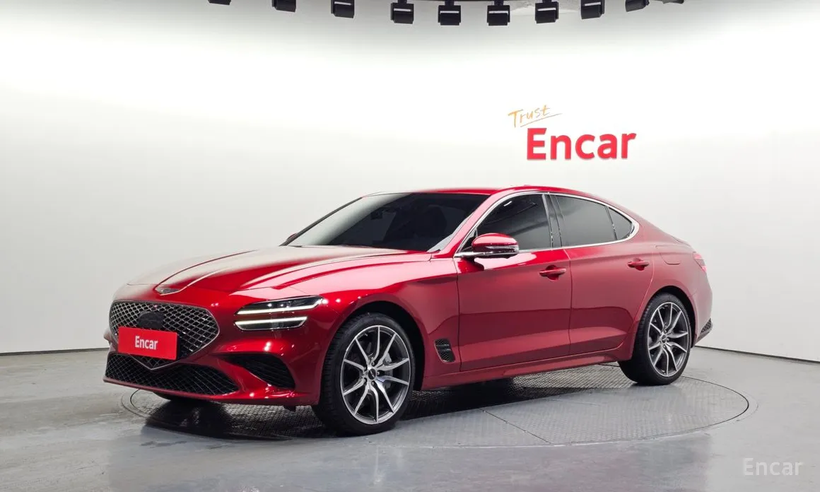 Фото 1 - Genesis G70