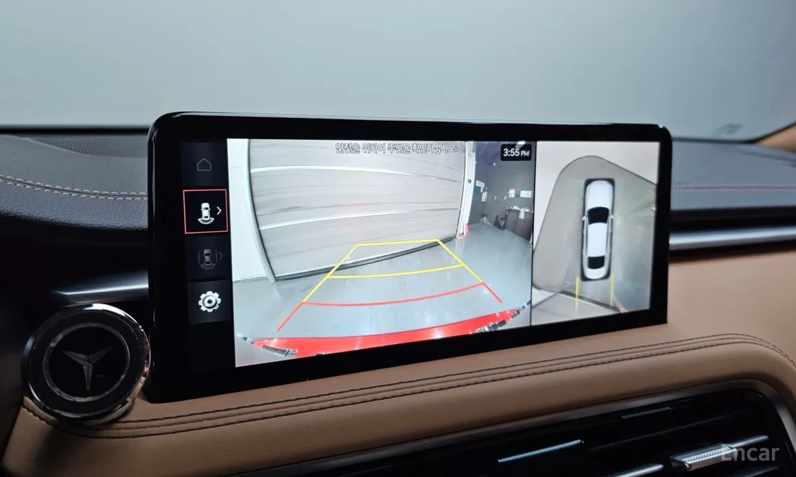 Фото 15 - Genesis G70