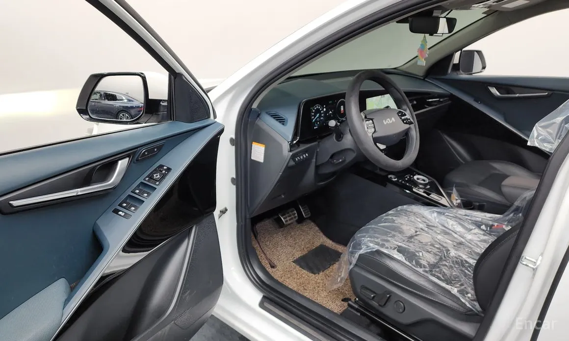 Фото 10 - Kia Niro