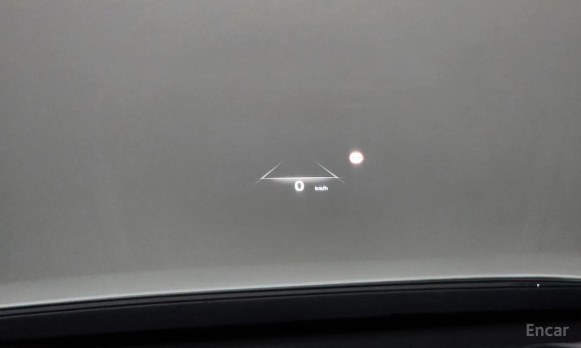 Фото 17 - Kia Niro