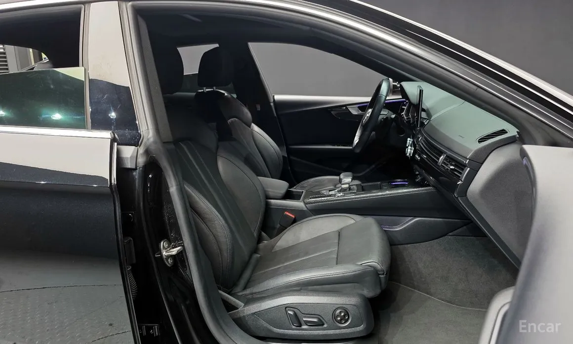 Фото 10 - Audi A5