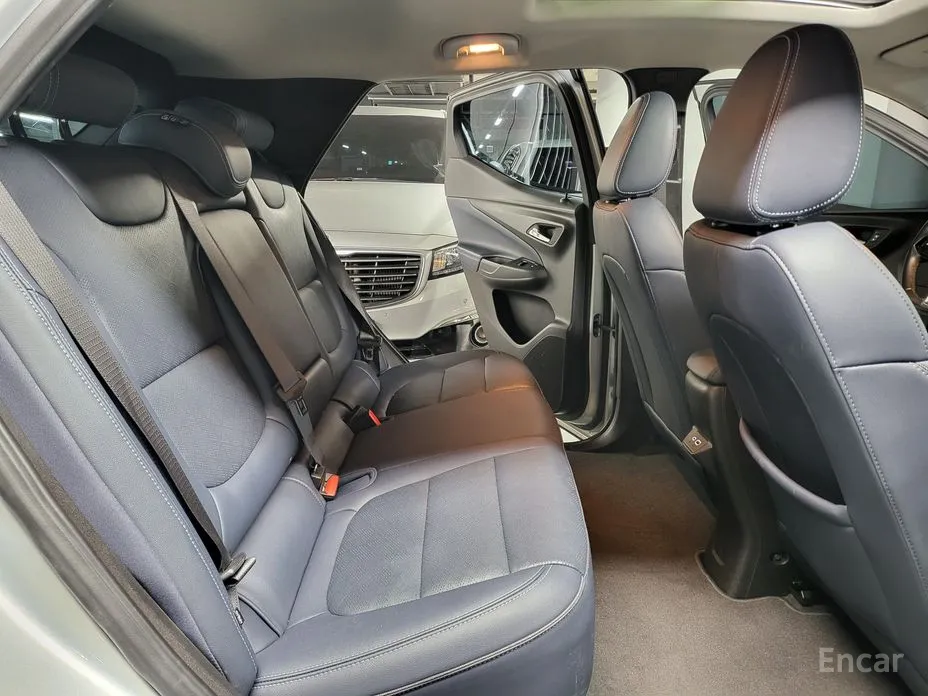 Фото 12 - Chevrolet Bolt EUV