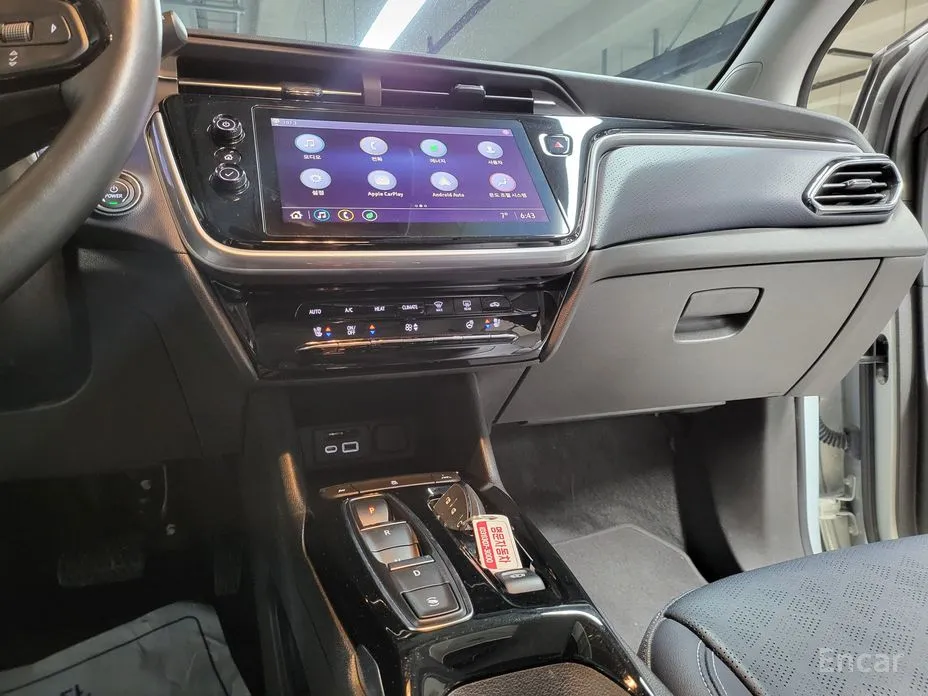 Фото 15 - Chevrolet Bolt EUV