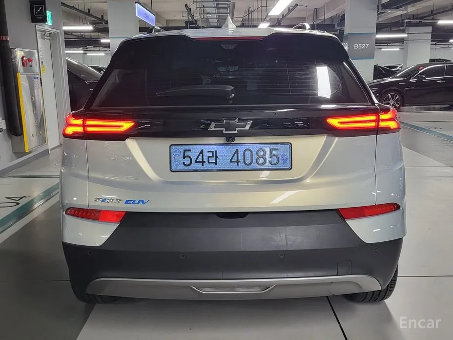 Фото 3 - Chevrolet Bolt EUV