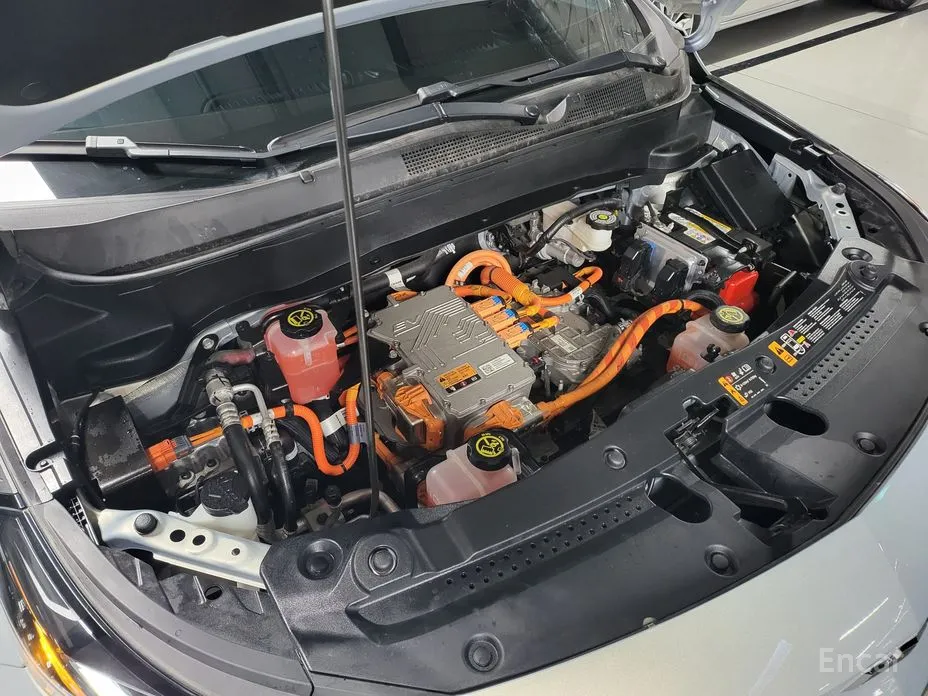 Фото 6 - Chevrolet Bolt EUV