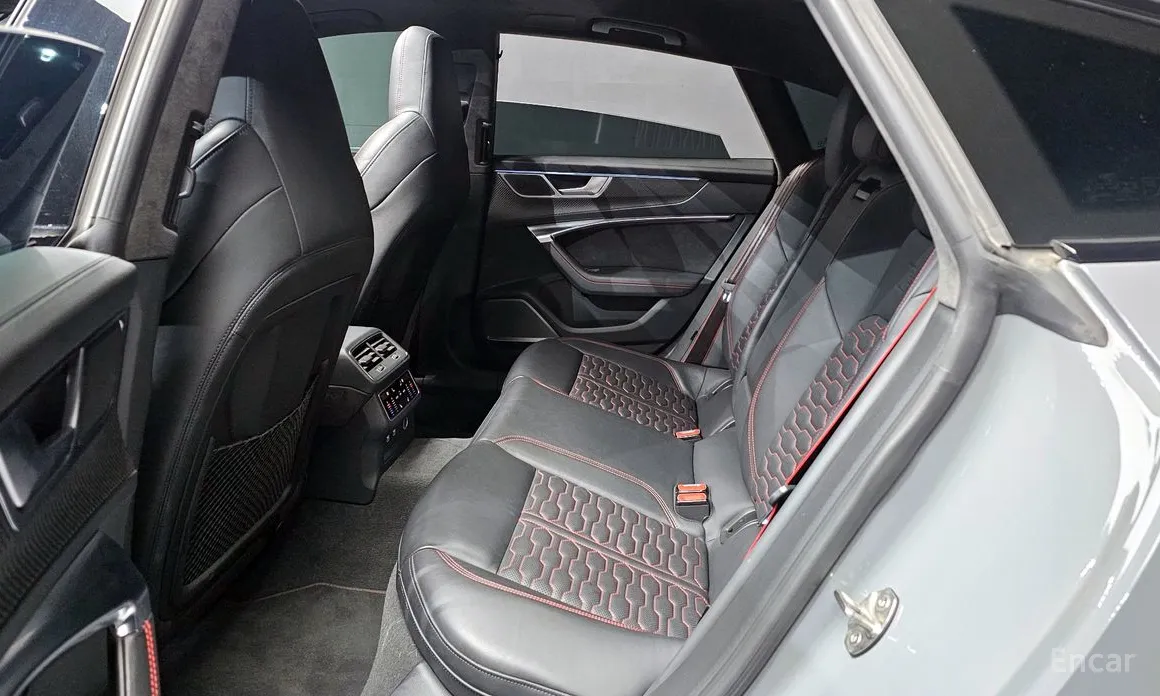 Фото 13 - Audi RS 7