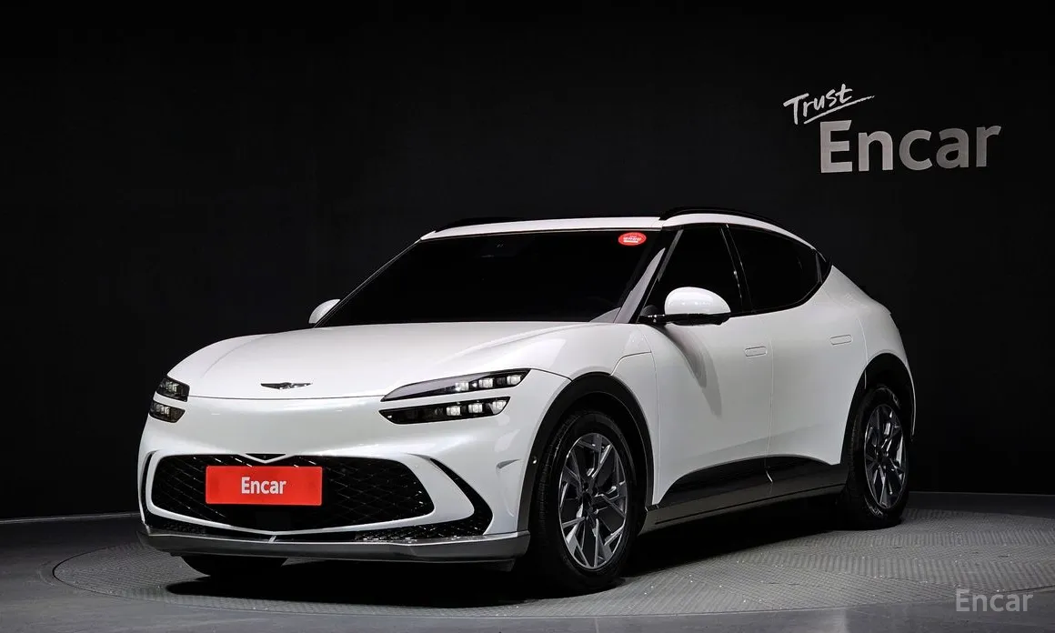 Фото 1 - Genesis GV60