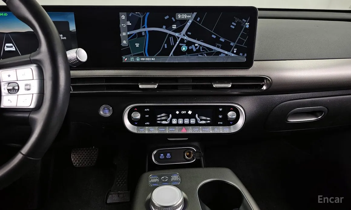 Фото 14 - Genesis GV60