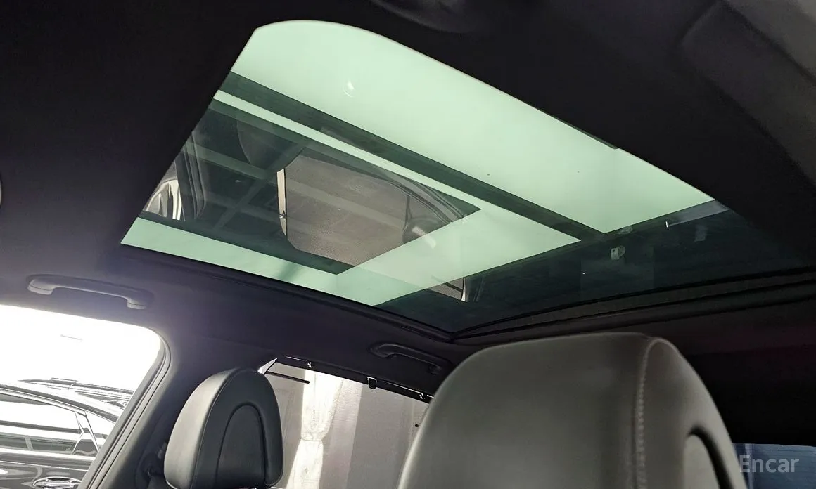 Фото 19 - Genesis GV60