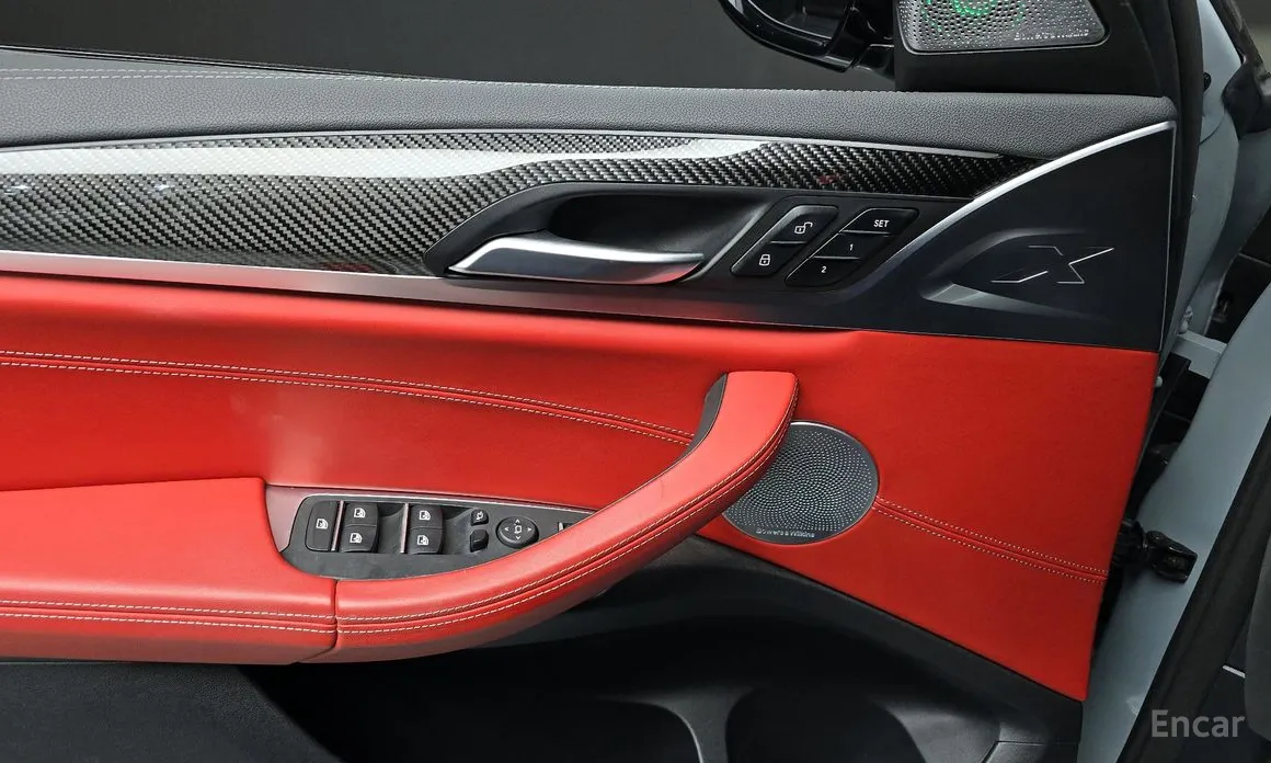 Фото 18 - BMW X4 M