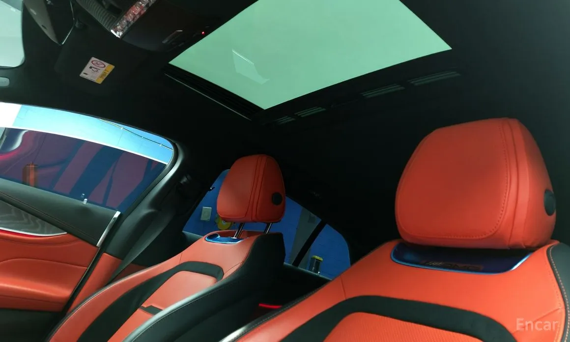 Фото 17 - Mercedes-Benz AMG GT