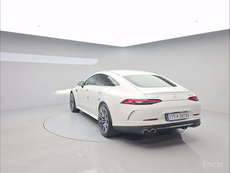 Фото 2 - Mercedes-Benz AMG GT