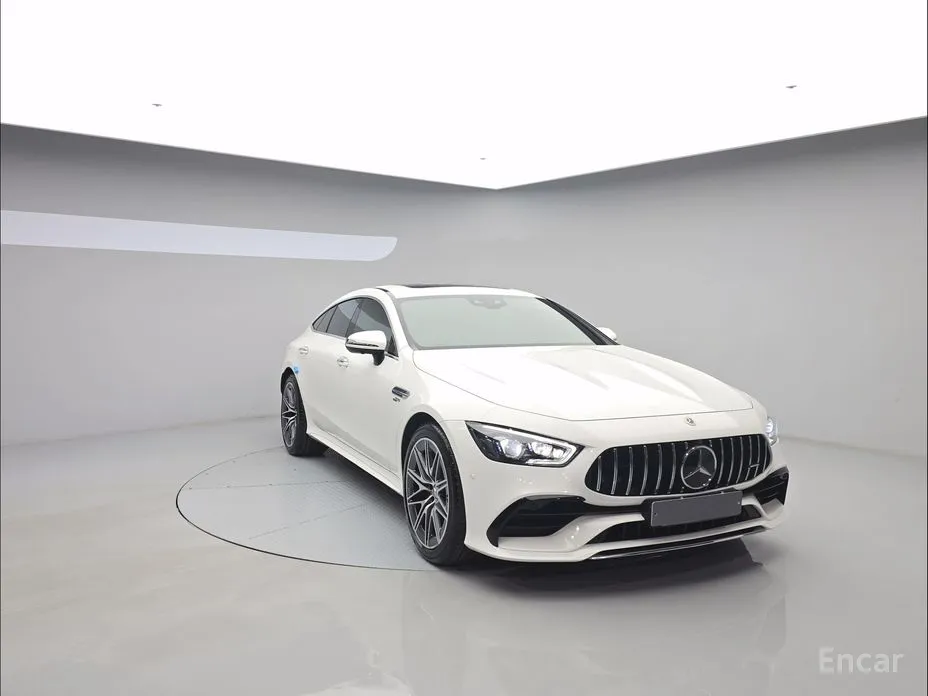 Фото 3 - Mercedes-Benz AMG GT