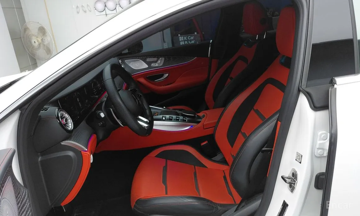 Фото 8 - Mercedes-Benz AMG GT