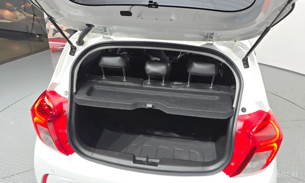 Фото 20 - Chevrolet Spark