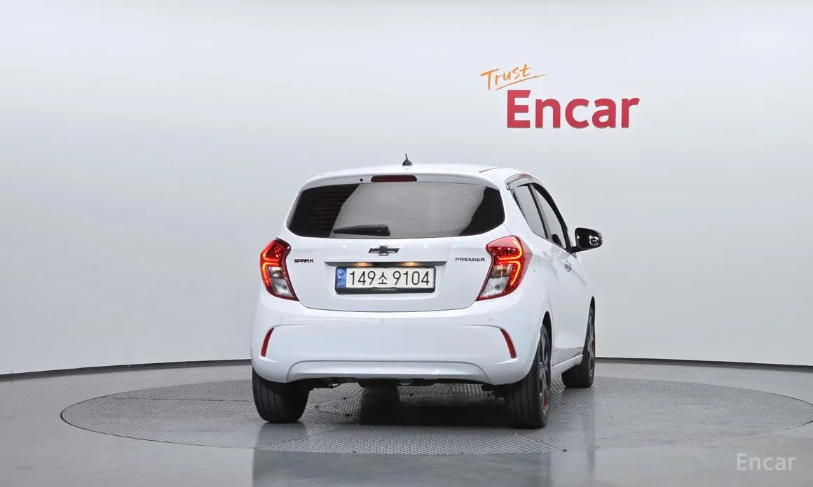 Фото 4 - Chevrolet Spark