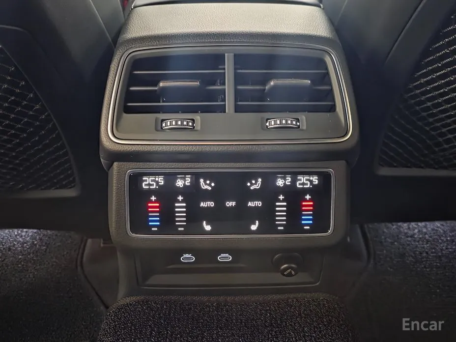 Фото 18 - Audi A7