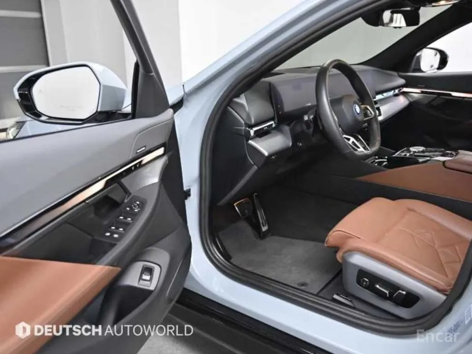 Фото 11 - BMW 5 Series