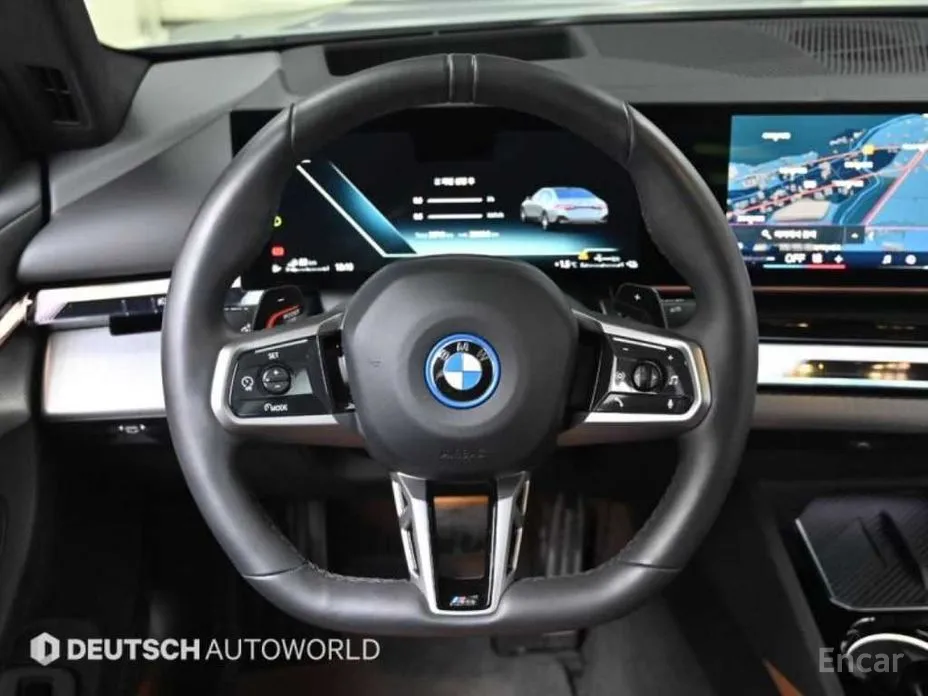 Фото 13 - BMW 5 Series