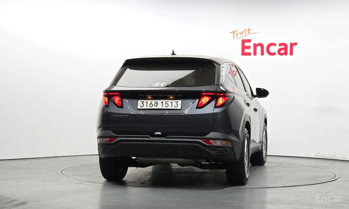 Фото 4 - Hyundai Tucson