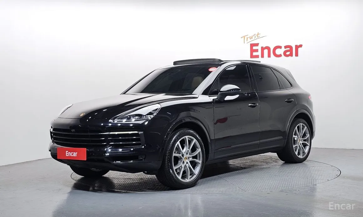 Фото 1 - Porsche Cayenne