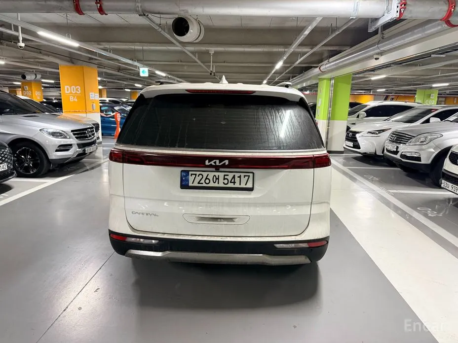 Фото 5 - Kia Carnival