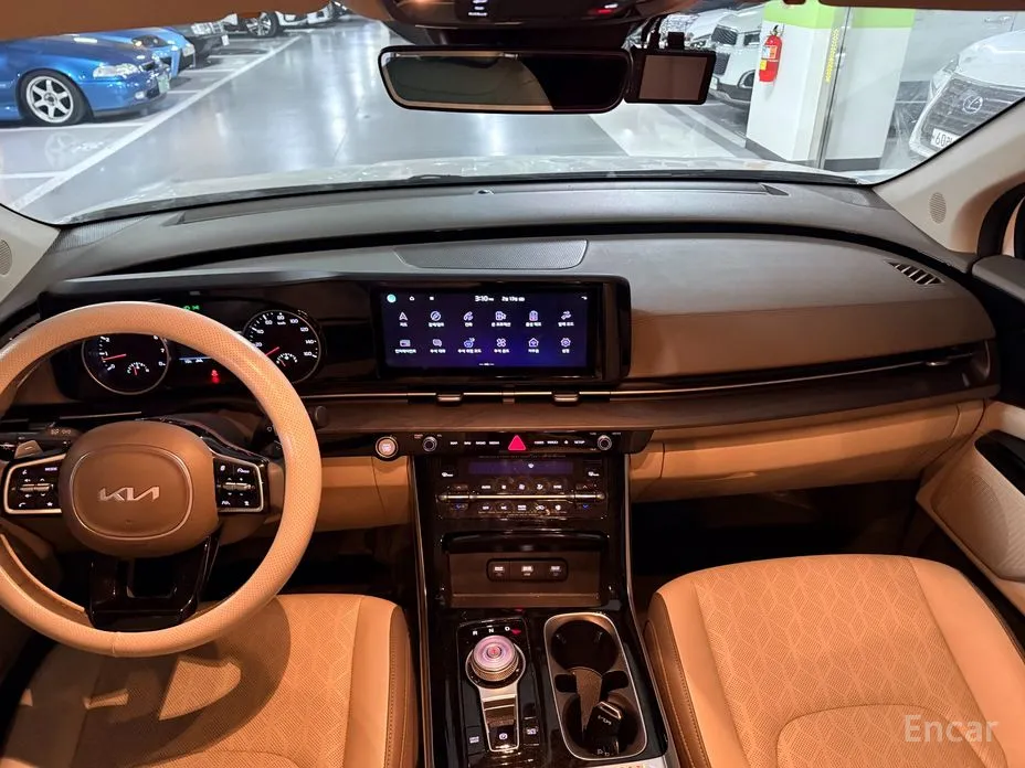 Фото 9 - Kia Carnival