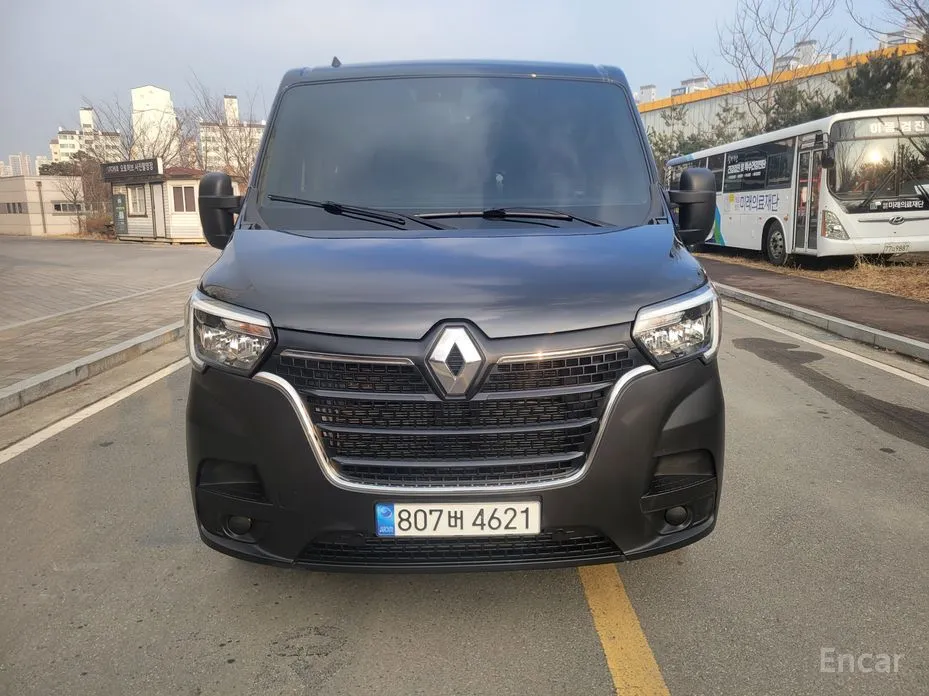 Фото 2 - Renault Master