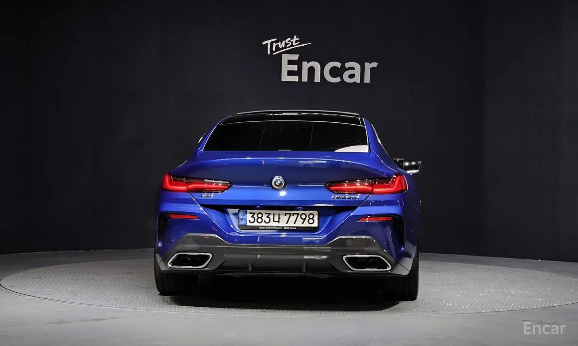 Фото 4 - BMW 8 Series