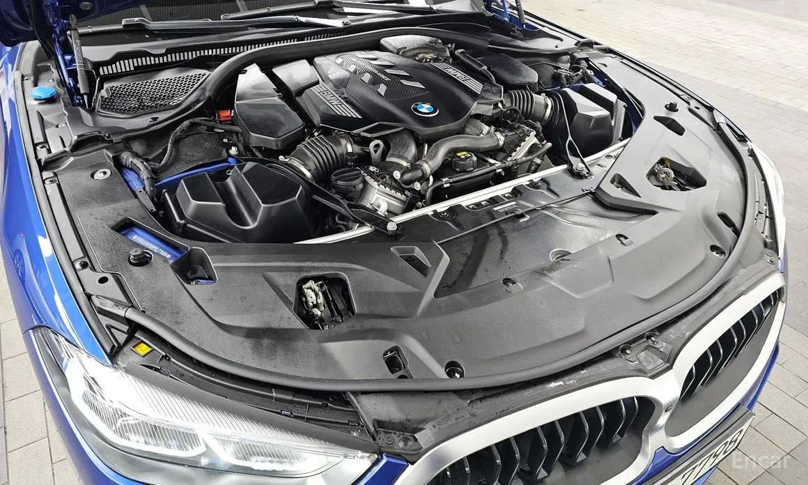 Фото 6 - BMW 8 Series