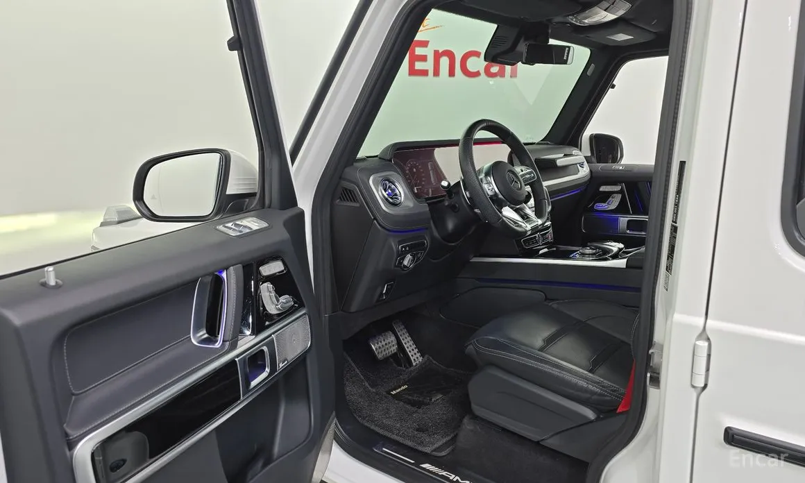 Фото 10 - Mercedes-Benz G-Class